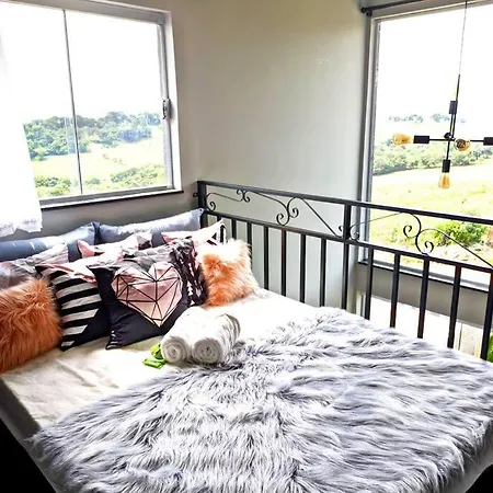 Tiny House Paraiso Minicasas Com Hidromassagem Pouso Alegre Exterior photo
