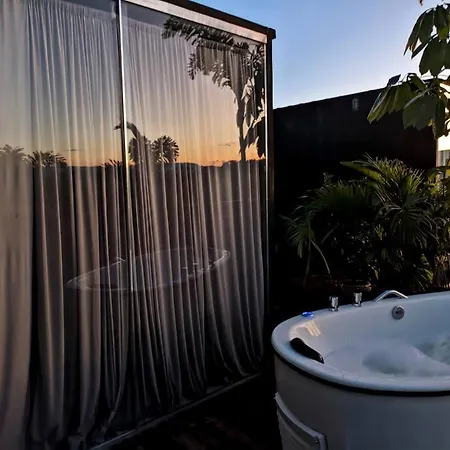 Tiny House Paraiso Minicasas Com Hidromassagem Pouso Alegre Exterior photo
