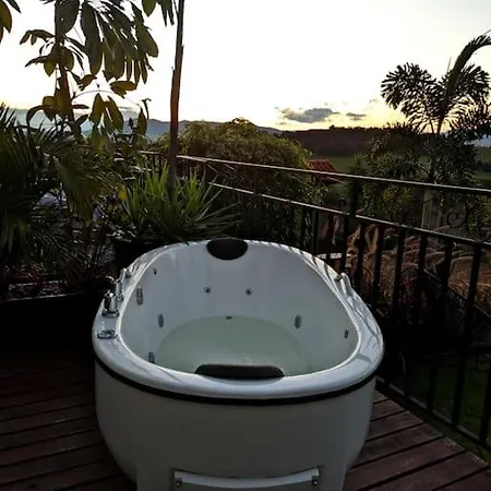 Tiny House Paraiso Minicasas Com Hidromassagem Pouso Alegre Exterior photo