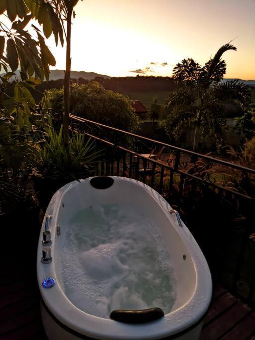 民宿 Tiny House Paraiso Minicasas Com Hidromassagem *