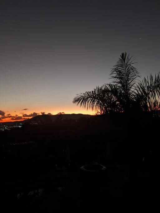 Tiny House Paraiso Minicasas Com Hidromassagem Homestay
